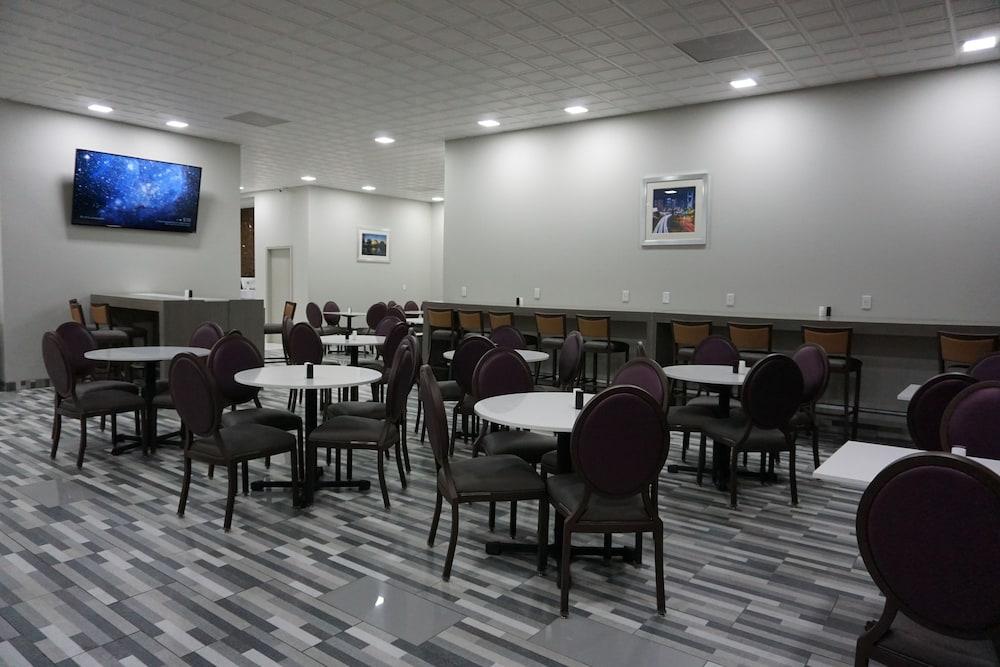 Knights Inn - Nashville Downtown Экстерьер фото