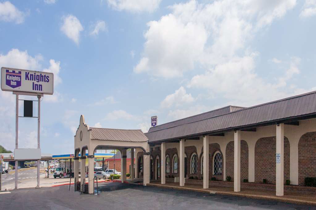 Knights Inn - Nashville Downtown Экстерьер фото