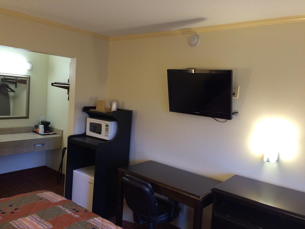 Knights Inn - Nashville Downtown Номер фото